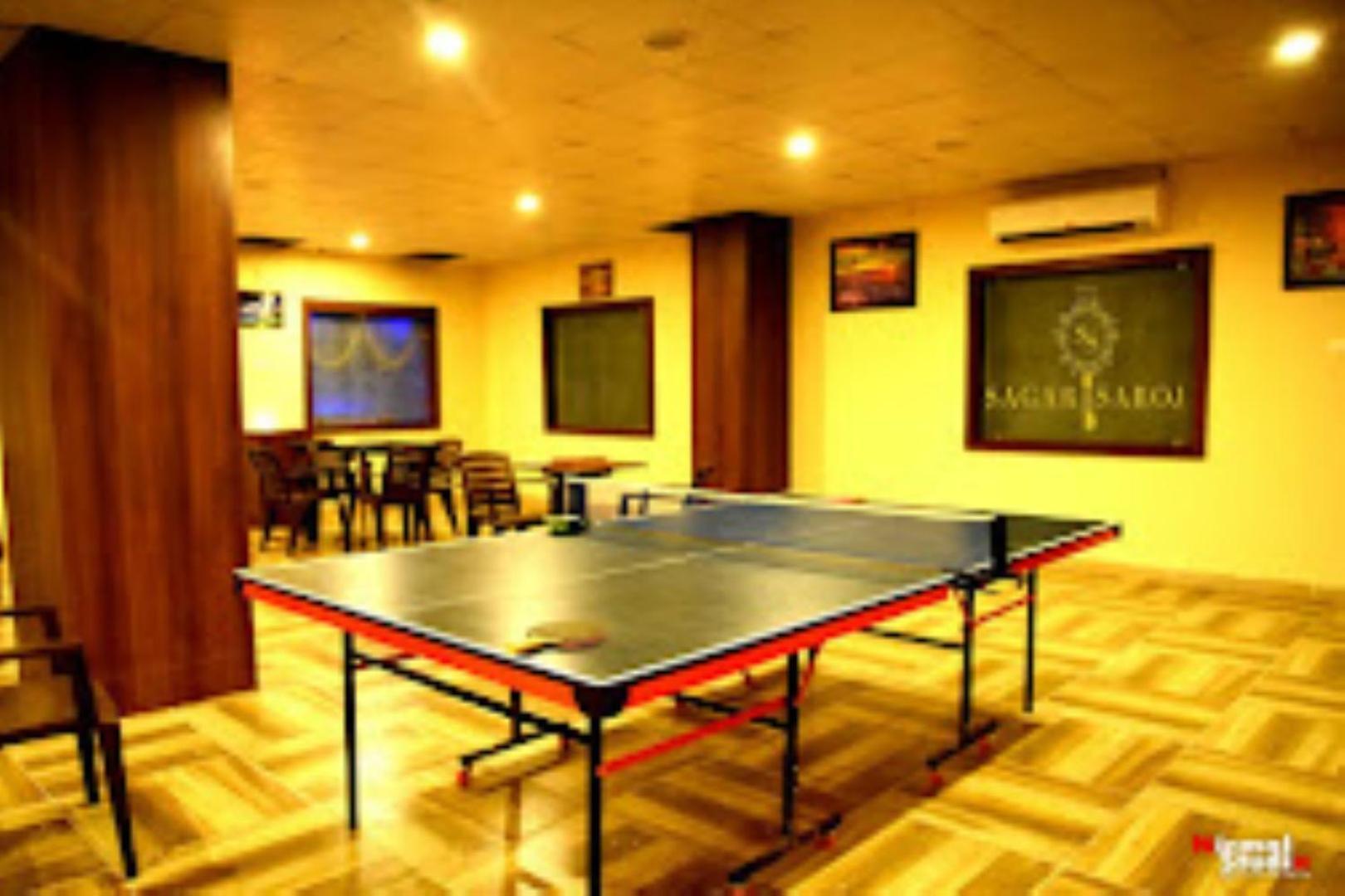Hotel Saroj Sāgar מראה חיצוני תמונה